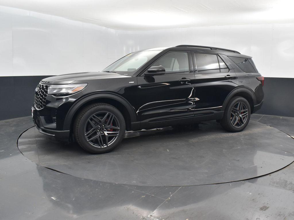new 2025 Ford Explorer car, priced at $49,932