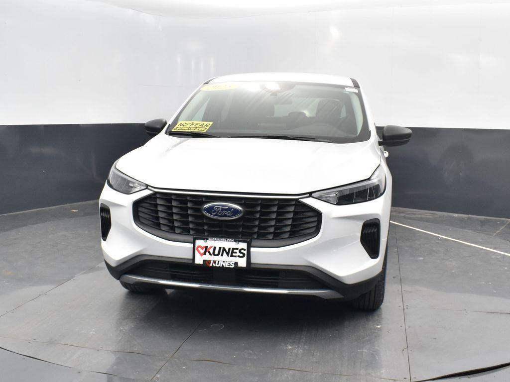 new 2025 Ford Escape car, priced at $24,932