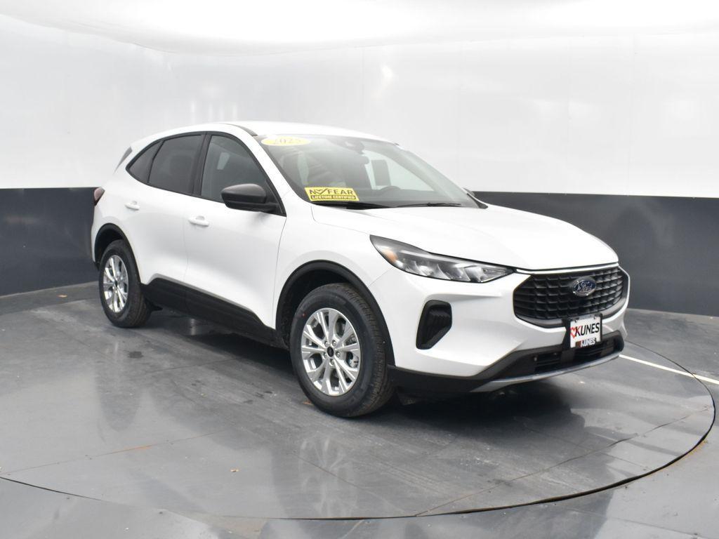 new 2025 Ford Escape car, priced at $24,932