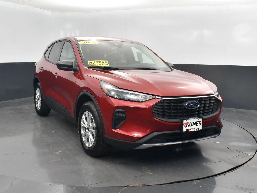 new 2025 Ford Escape car, priced at $29,142