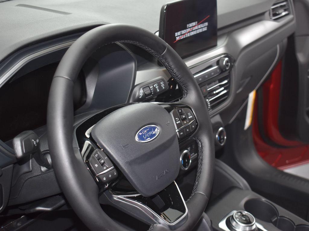 new 2025 Ford Escape car, priced at $29,142