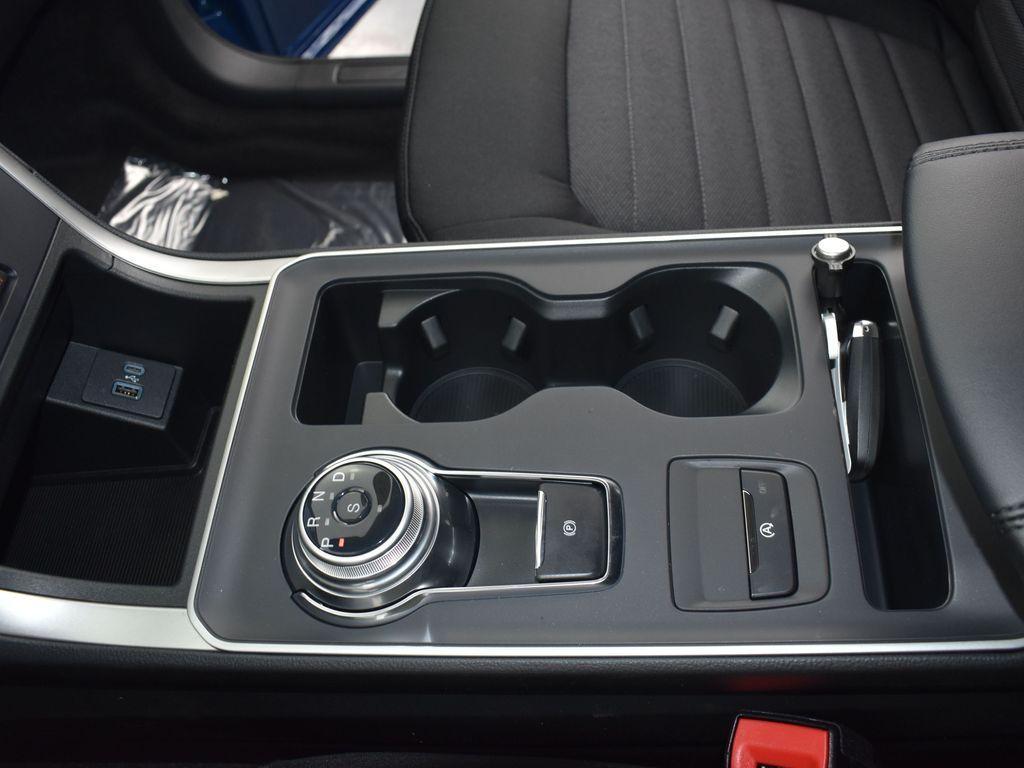 new 2024 Ford Edge car, priced at $34,808