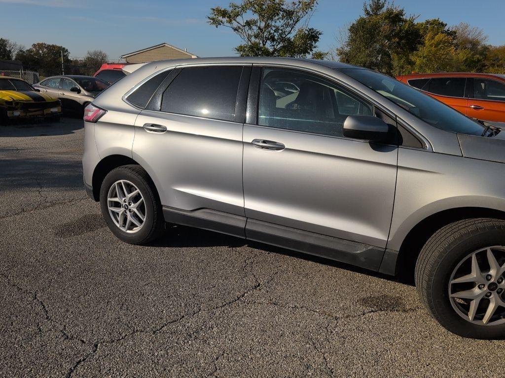 used 2024 Ford Edge car, priced at $26,991