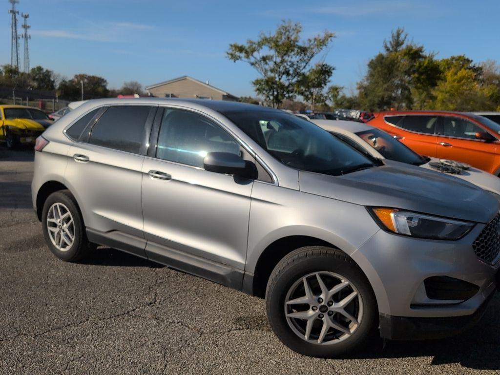 used 2024 Ford Edge car, priced at $26,991