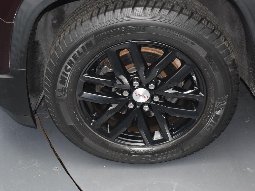 used 2018 GMC Acadia car, priced at $21,245