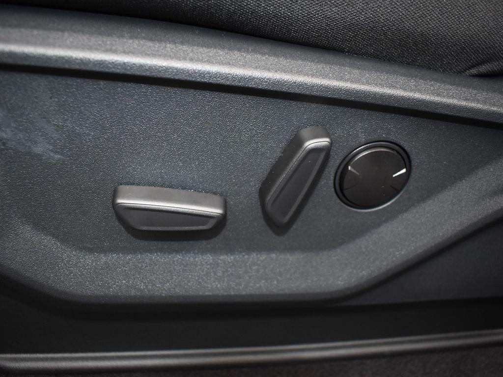 new 2025 Ford F-150 car, priced at $59,564