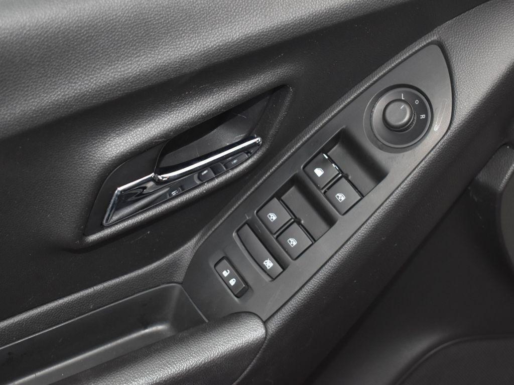 used 2020 Chevrolet Trax car, priced at $15,209
