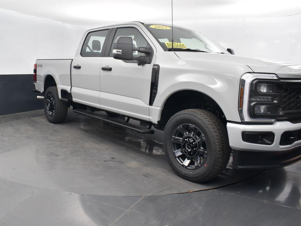 new 2025 Ford F-250 car, priced at $55,769
