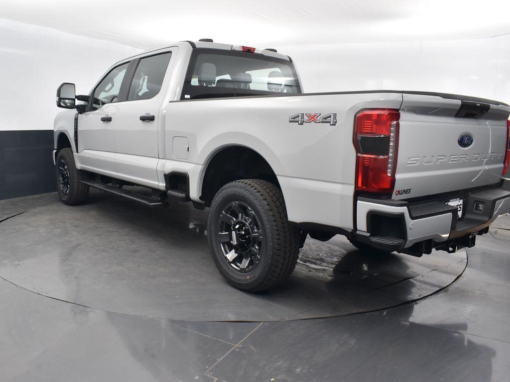 new 2025 Ford F-250 car, priced at $55,769
