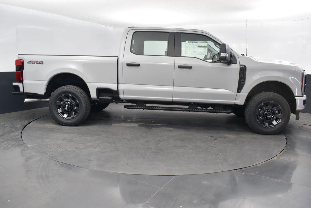 new 2025 Ford F-250 car, priced at $55,769