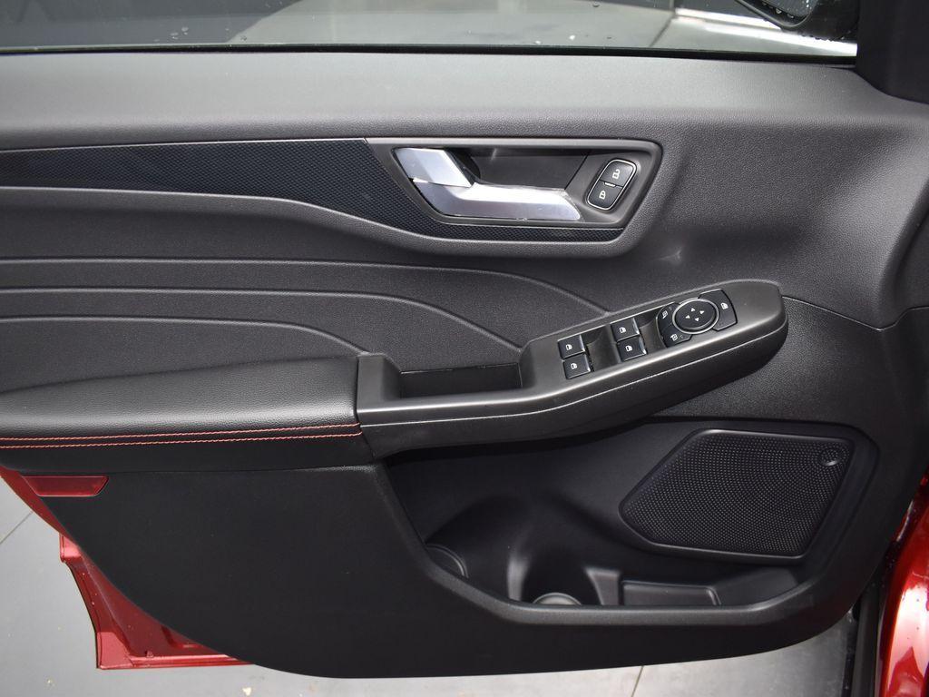 new 2025 Ford Escape car, priced at $33,606