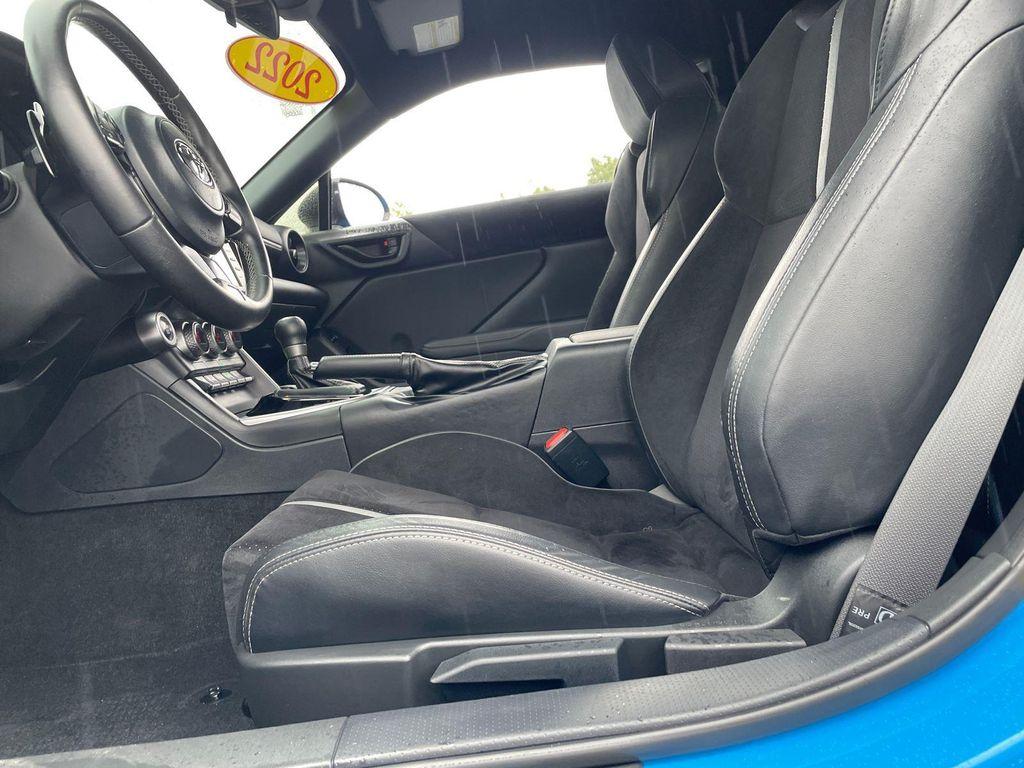 used 2022 Toyota GR86 car, priced at $29,915