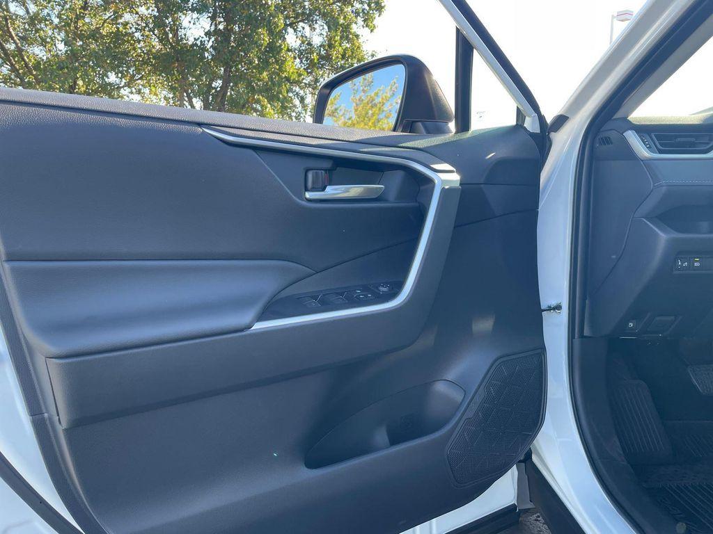 used 2025 Toyota RAV4 Hybrid car, priced at $32,889