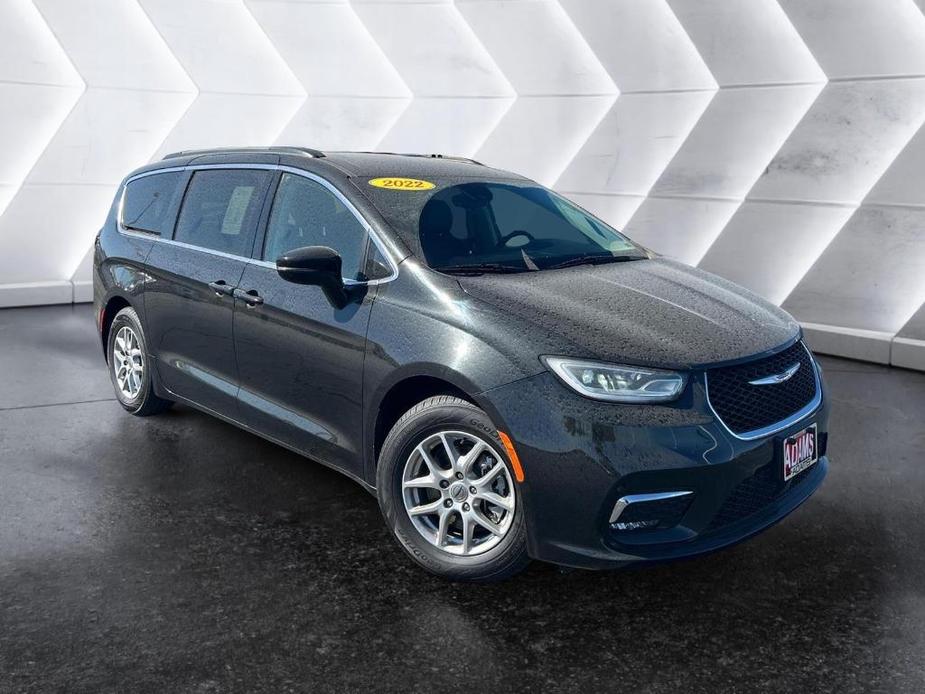 used 2022 Chrysler Pacifica car, priced at $23,215