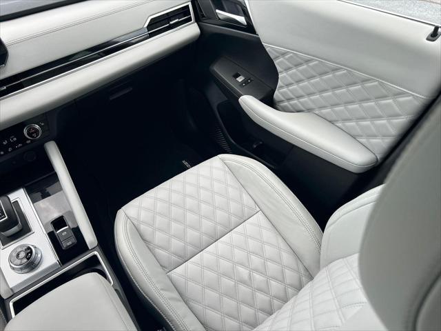 used 2022 Mitsubishi Outlander car, priced at $27,515