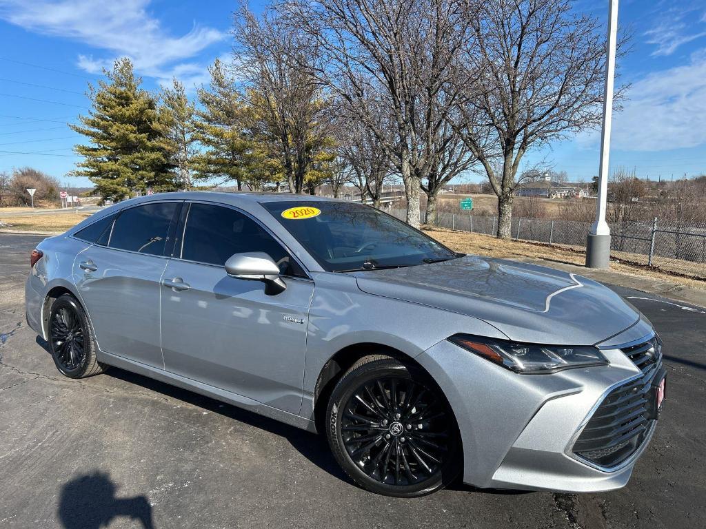 used 2020 Toyota Avalon Hybrid car, priced at $28,515