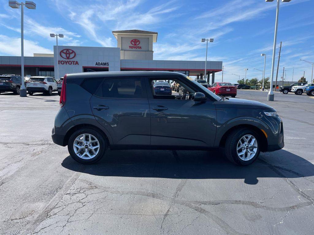 used 2022 Kia Soul car, priced at $17,915