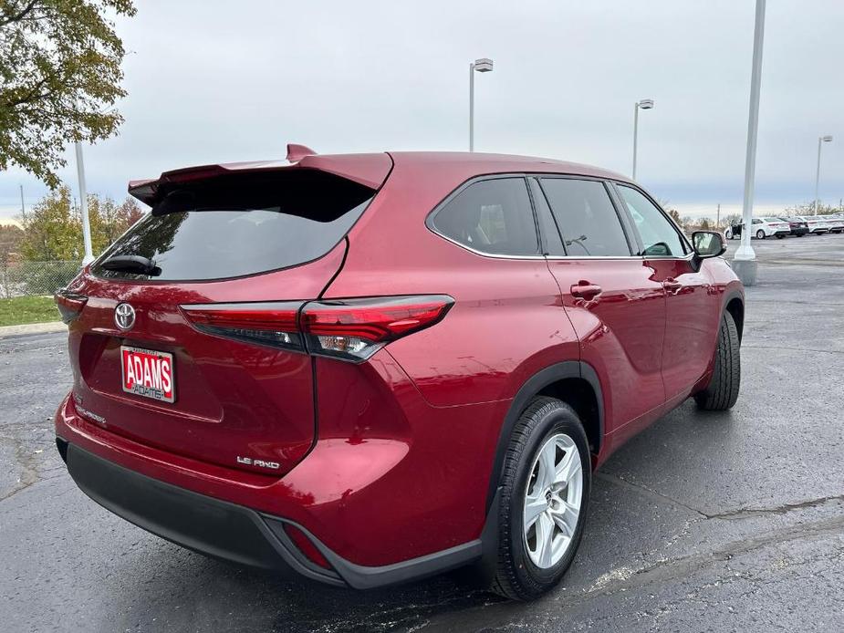 used 2021 Toyota Highlander car, priced at $34,915