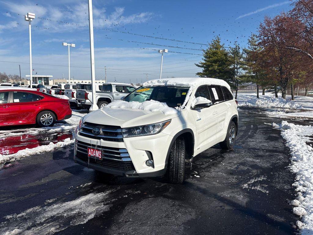 used 2018 Toyota Highlander Hybrid car, priced at $23,915