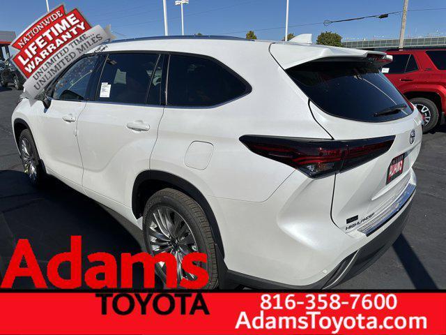 new 2025 Toyota Highlander car, priced at $55,073