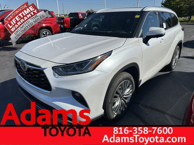 new 2025 Toyota Highlander car, priced at $55,073