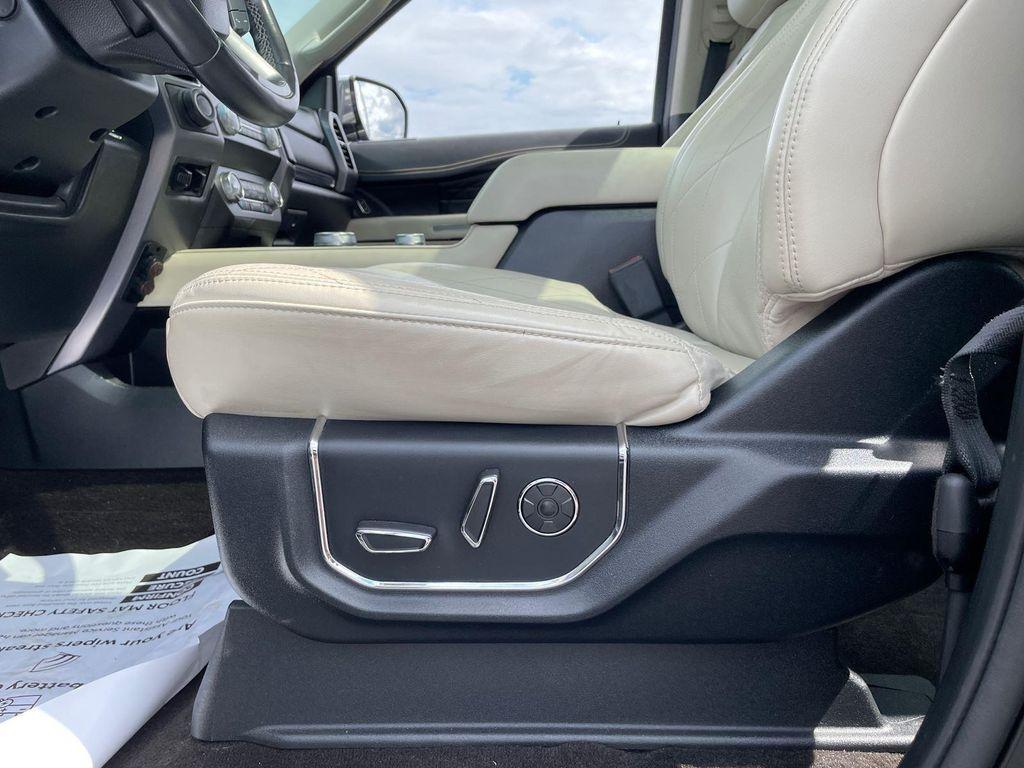 used 2020 Ford Expedition Max car, priced at $28,915