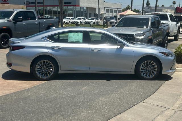 new 2025 Lexus ES 300h car, priced at $56,234