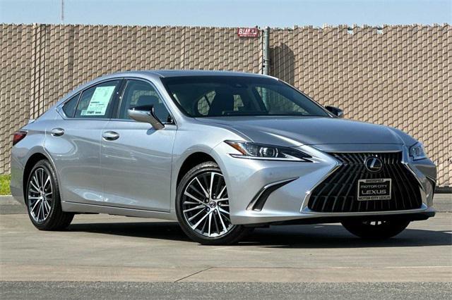 new 2025 Lexus ES 300h car, priced at $50,524