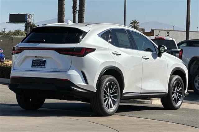 new 2025 Lexus NX 250 car, priced at $47,075