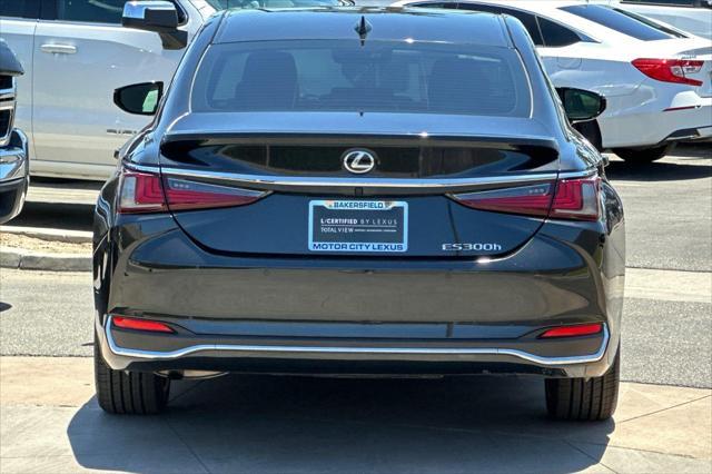 used 2024 Lexus ES 300h car