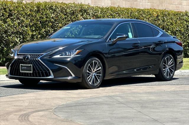 used 2024 Lexus ES 300h car