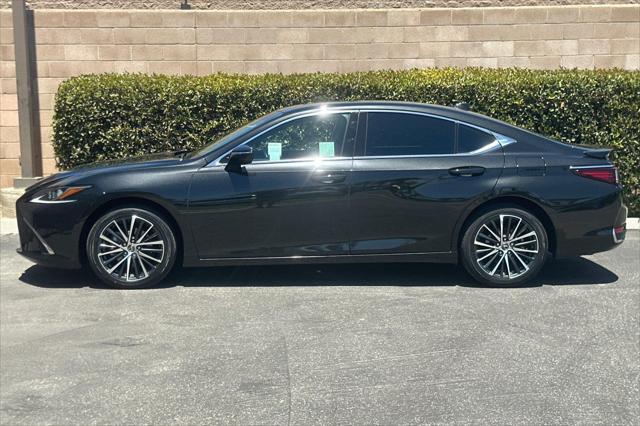 used 2024 Lexus ES 300h car