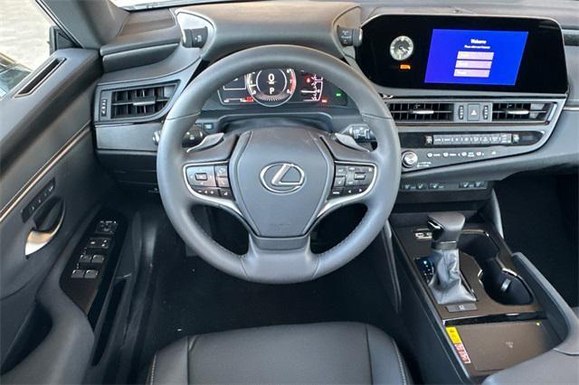 new 2025 Lexus ES 350 car, priced at $48,399