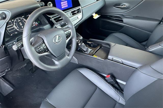 new 2025 Lexus ES 350 car, priced at $48,399