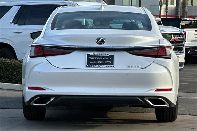 new 2025 Lexus ES 350 car, priced at $48,399