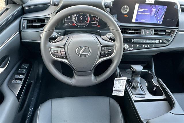 new 2025 Lexus ES 350 car, priced at $44,044