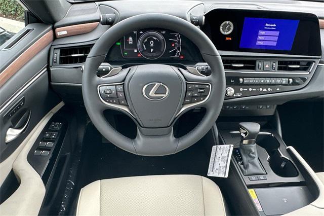 new 2025 Lexus ES 300h car, priced at $49,399