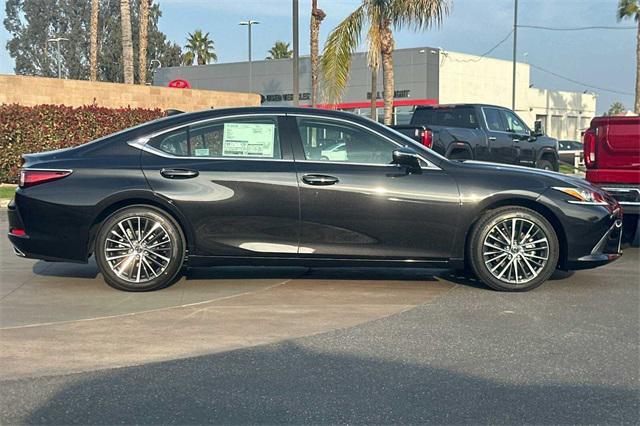 new 2025 Lexus ES 350 car, priced at $47,084