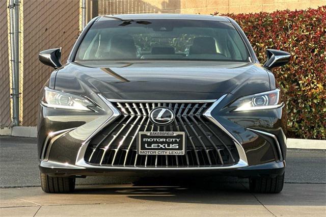 new 2025 Lexus ES 350 car, priced at $47,084