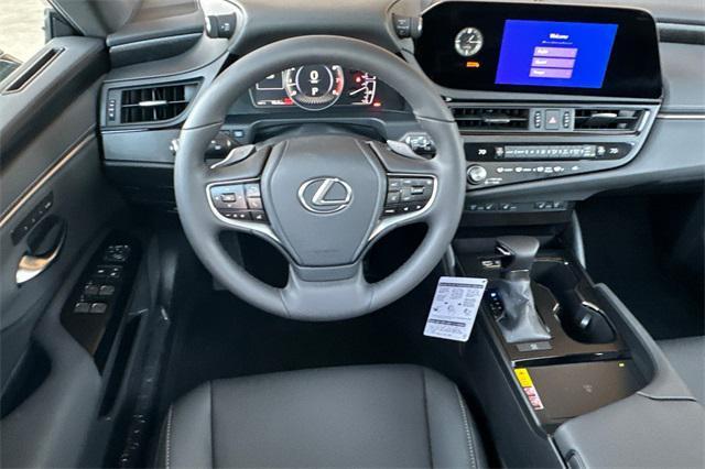 new 2025 Lexus ES 350 car, priced at $47,084