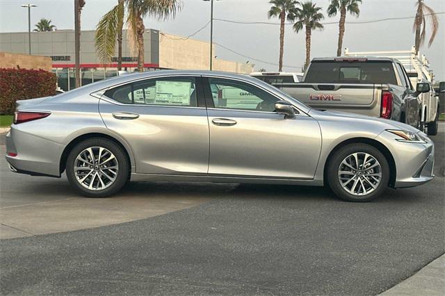 new 2025 Lexus ES 350 car, priced at $44,044