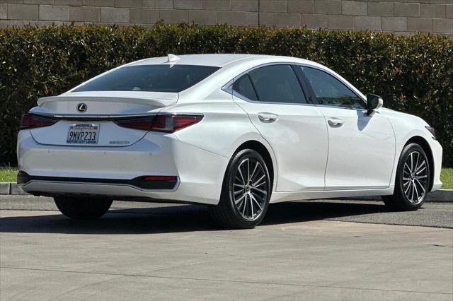 used 2024 Lexus ES 300h car