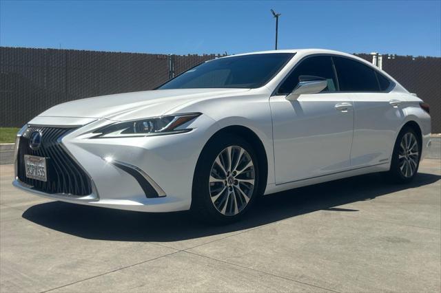 used 2020 Lexus ES 300h car