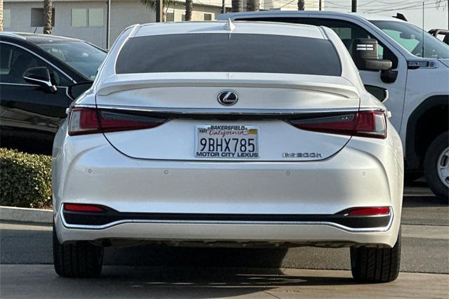 used 2022 Lexus ES 300h car, priced at $37,092