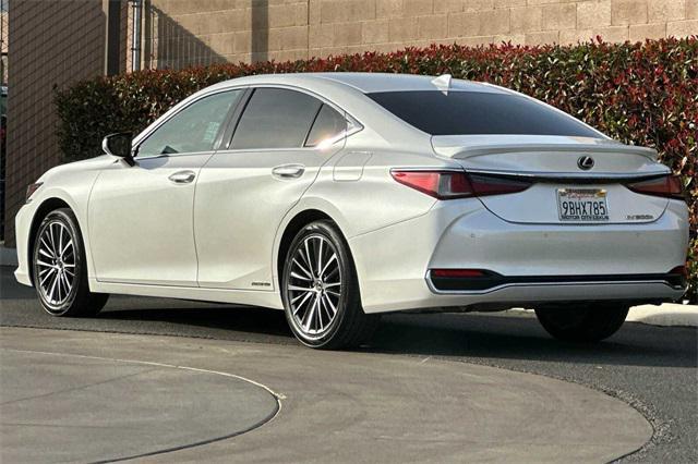 used 2022 Lexus ES 300h car, priced at $37,092