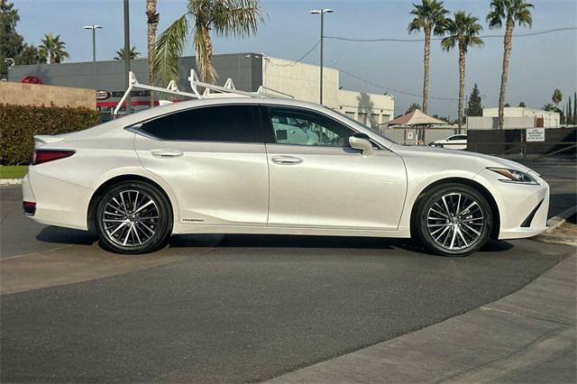 used 2022 Lexus ES 300h car, priced at $37,092