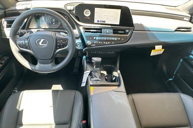 new 2025 Lexus ES 300h car, priced at $49,114