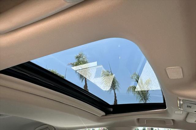 new 2025 Lexus ES 300h car, priced at $49,114