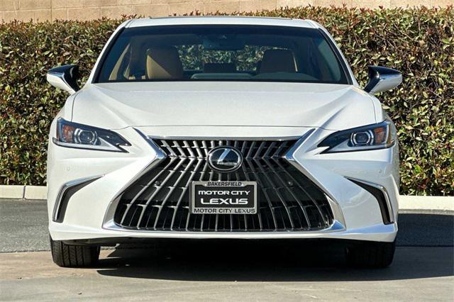 new 2025 Lexus ES 300h car, priced at $48,894