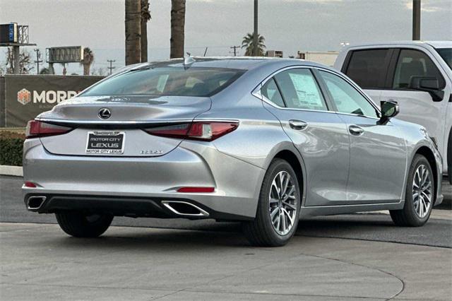 new 2025 Lexus ES 350 car, priced at $44,044